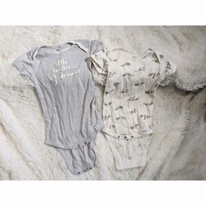 2 Gerber Onesies 100% Cotton Bodysuits Animal Print And Smiles Size 18 Months